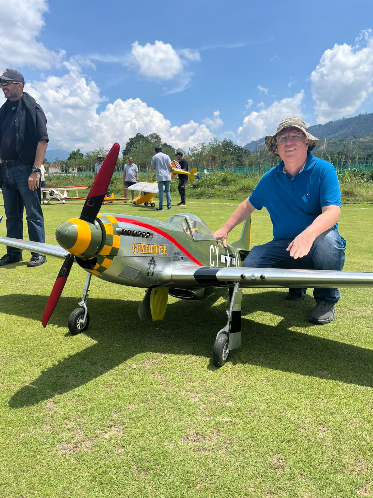 P-51 Mustang a escala en el área de exhibición